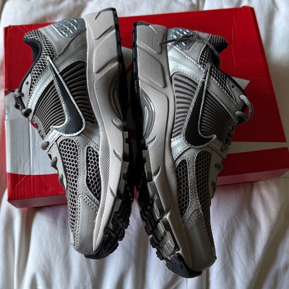 Nike zoom vomero 5 - Picture 3 of 5